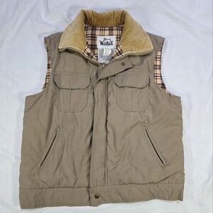 VTG Woolrich Thinsulate Zip Up Vest w/ Plaid Flannel Lining, Corduroy Collar. L
